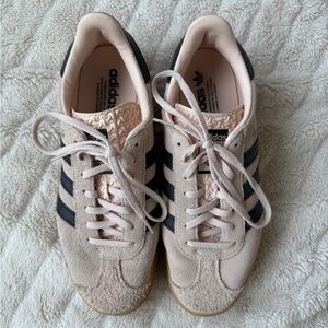 Adidas Women's Gazelle Blush and Navy Sneakers